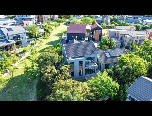 4 BEDROOM HOUSE FOR SALE IN COPPERLEAF ESTATE